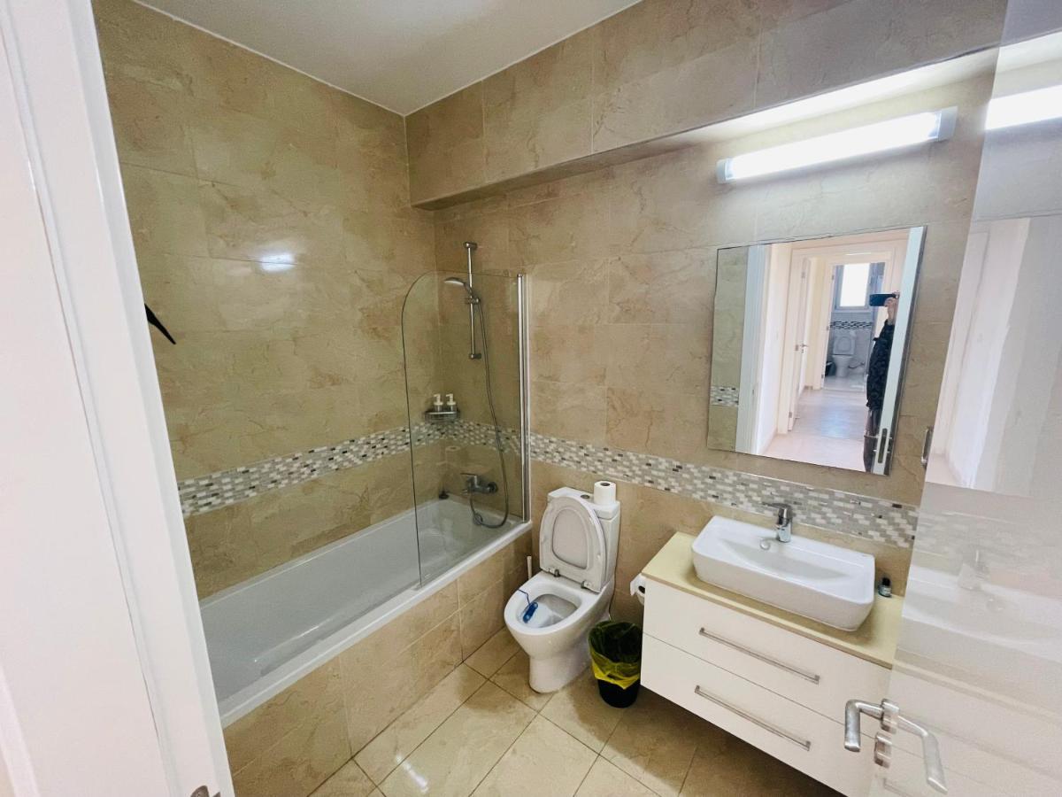 City Center Cozy Apt Paphos Exterior foto